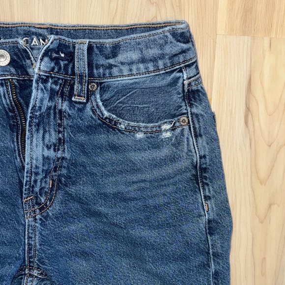 American Eagle Low Rise Baggy- Size 0 - Picture 5 of 10